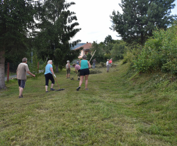 Brigáda na miestnom cintoríne 15.07.2020